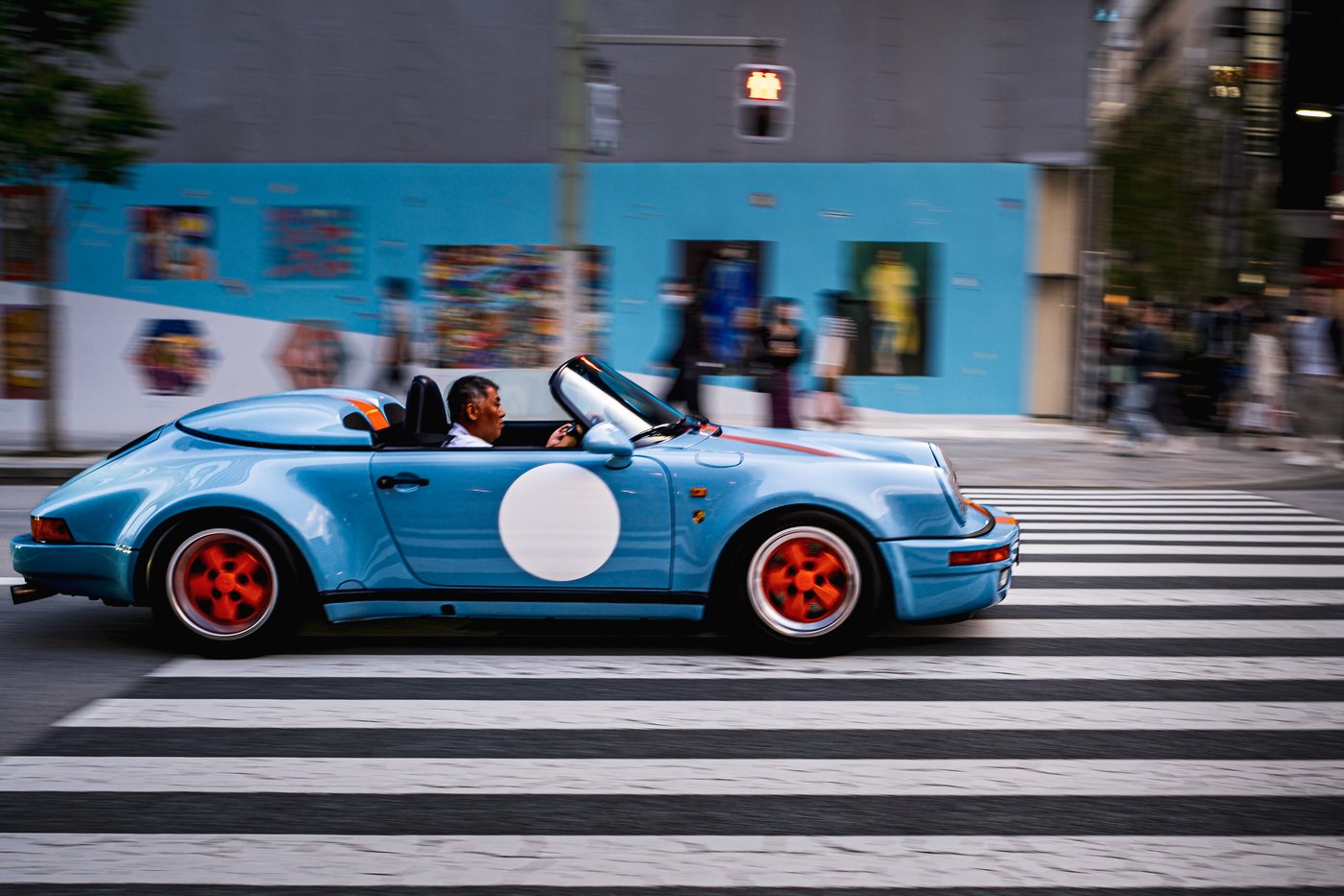 Sunday Driver, Tokyo, 2025, Ginza, panning shot