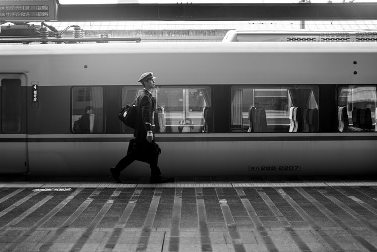 Platform 4