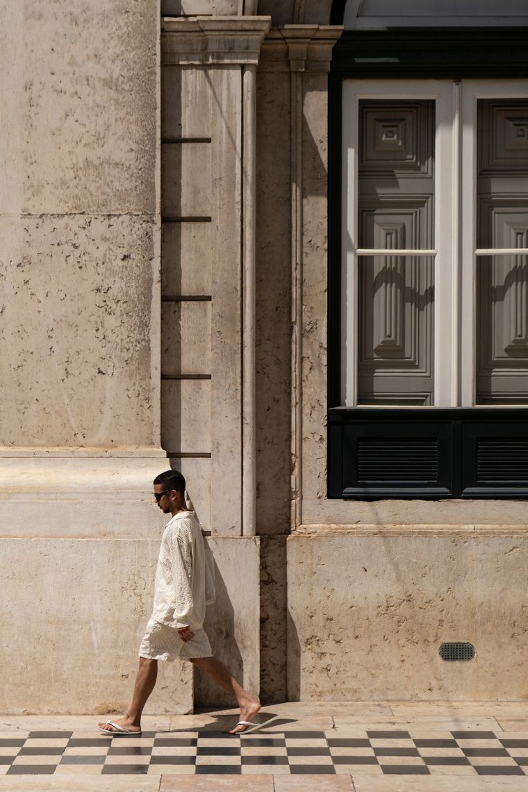 Street and travel photography from Lisbon, San Sebastián and elsewhere in Portugal by Miguel Cerqueira Gomes